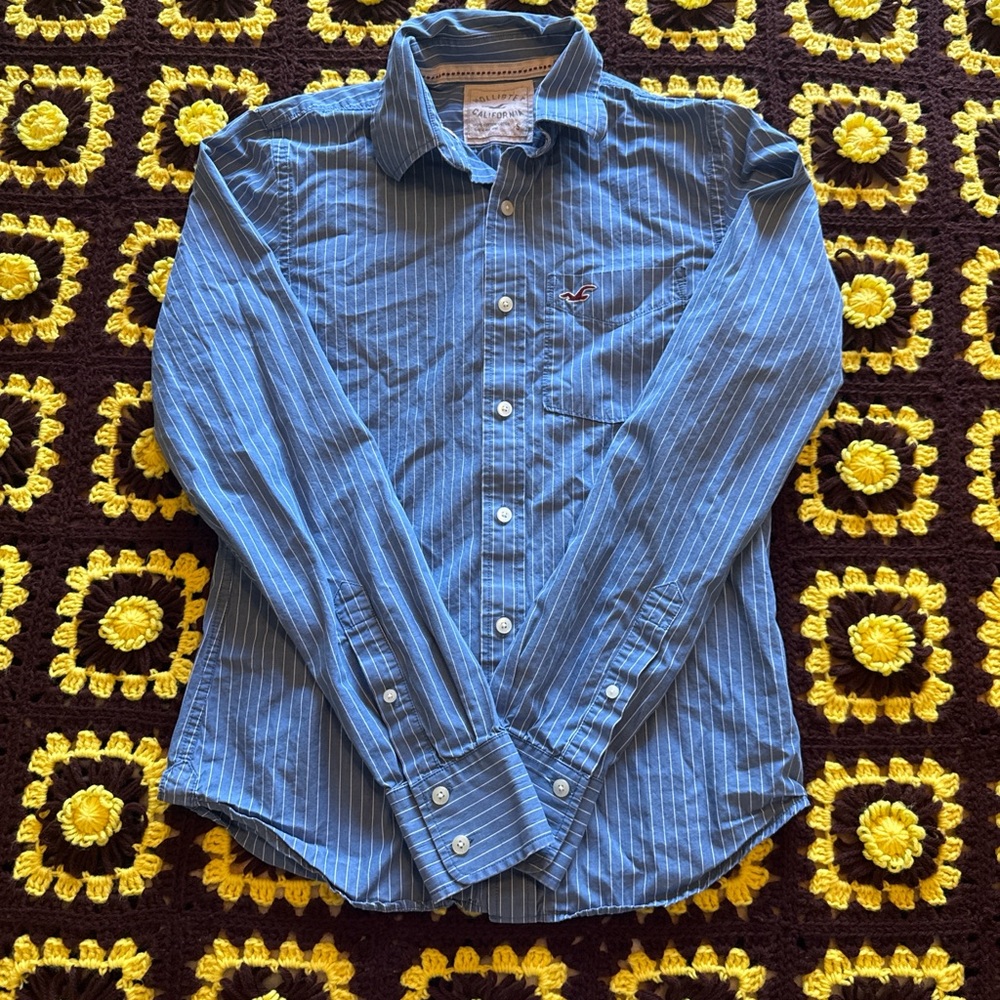 Vtg Y2K Hollister Men’s Blue striped button-up shirt Sz Small